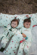 Load image into Gallery viewer, Lovey - London