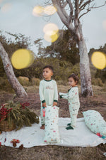 Load image into Gallery viewer, Lovey - London