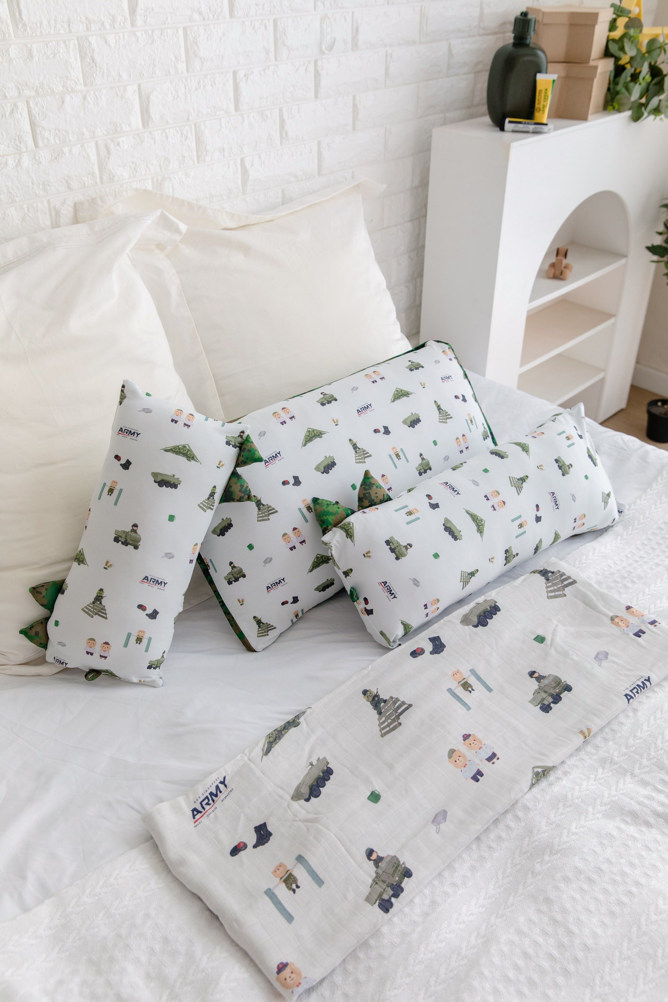 ARMYXPIPER Lovey & Pillow