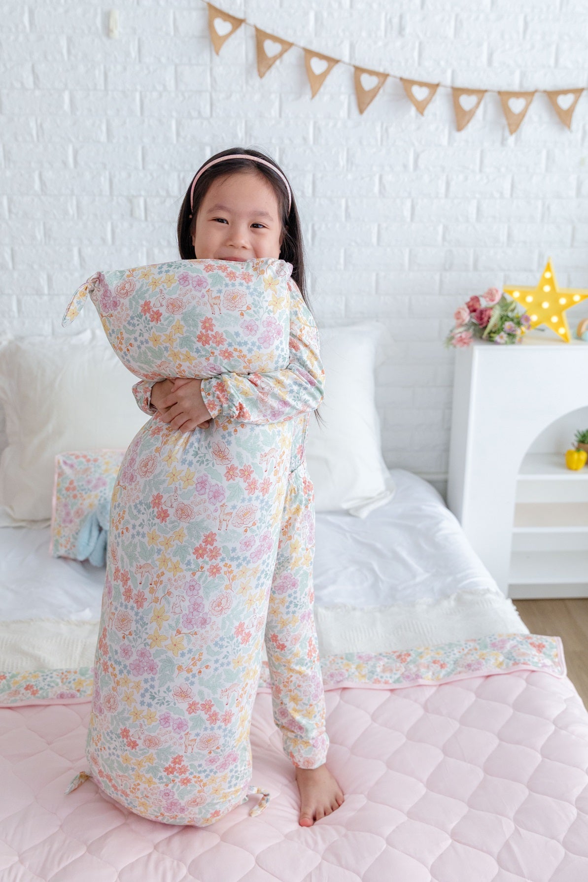 (Casing) Lovey & Pillow - Foliage