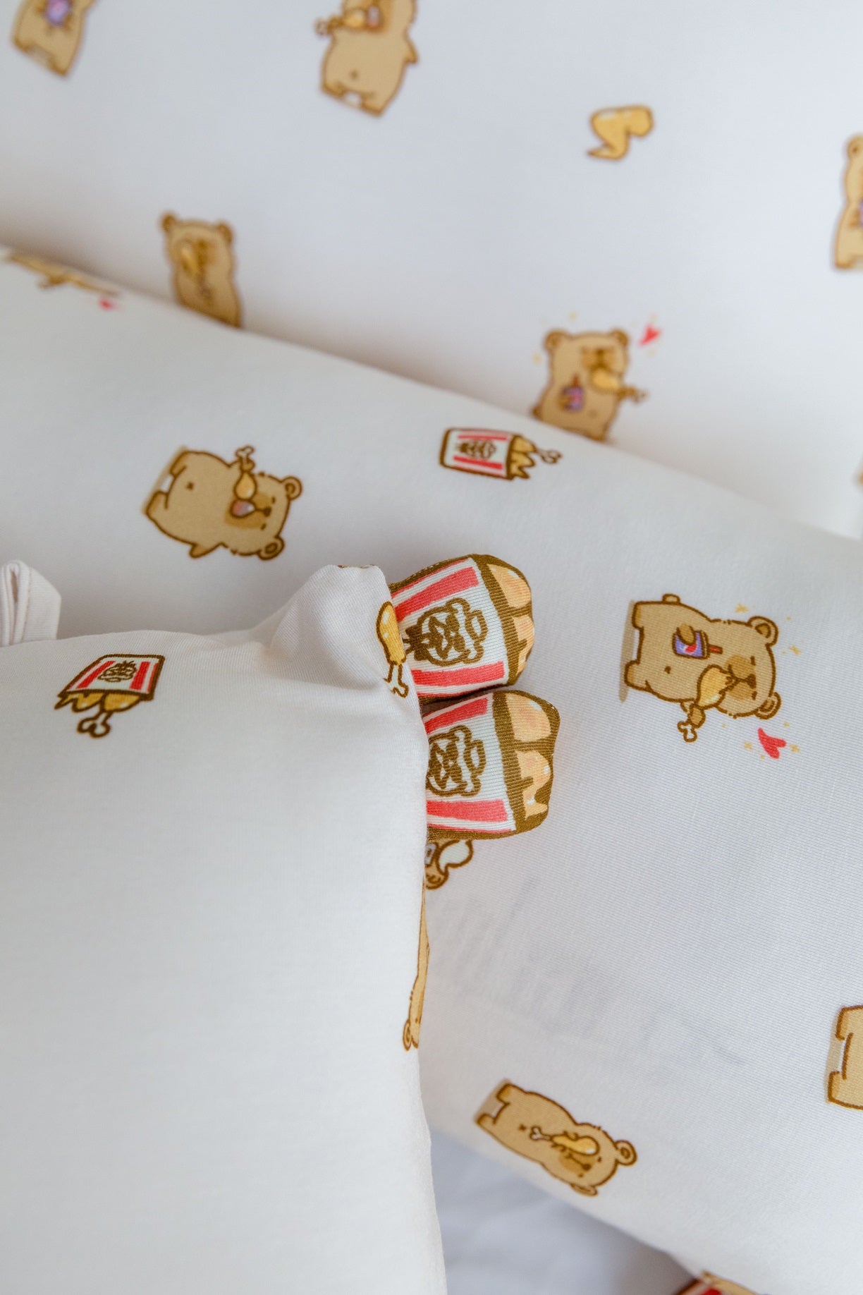 (Casing) Lovey & Pillow - Krispy Fried Chicken