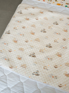 Bamboo Waterproof Bed Mat (With Wings) - Imagination