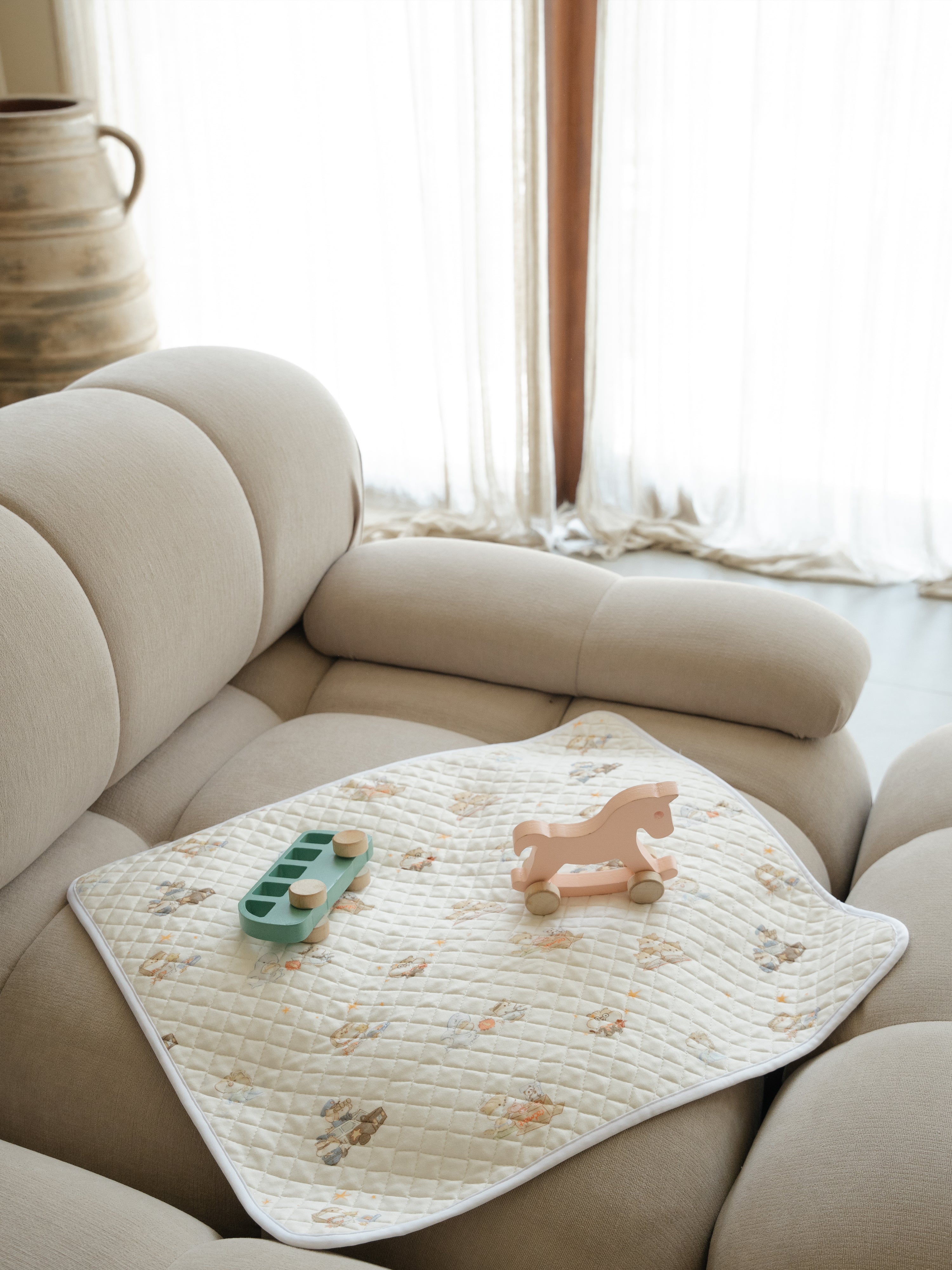 Bamboo Waterproof Bed Mat (Small) - Imagination