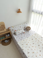 Load image into Gallery viewer, Bamboo Lyocell Bedsheets - Imagination

