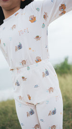 Load image into Gallery viewer, Toddler Pyjamas set -Laundry
